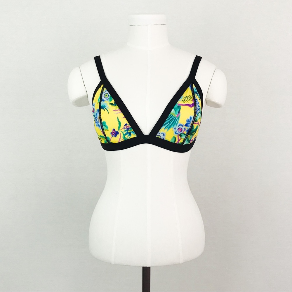 NWOT H&M Tropical Triangle Bikini Top | Size 10